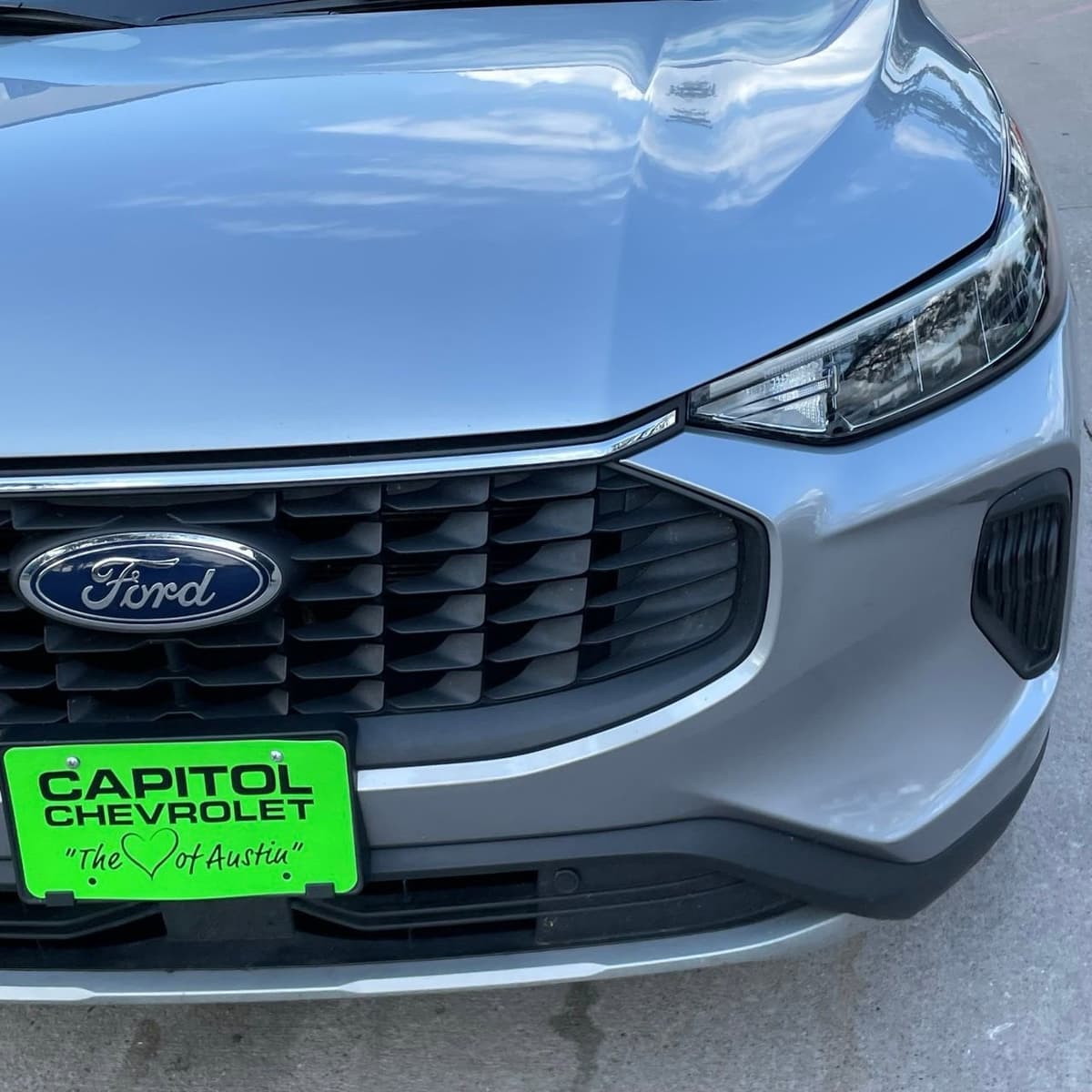 2024 Ford Escape - Image 8