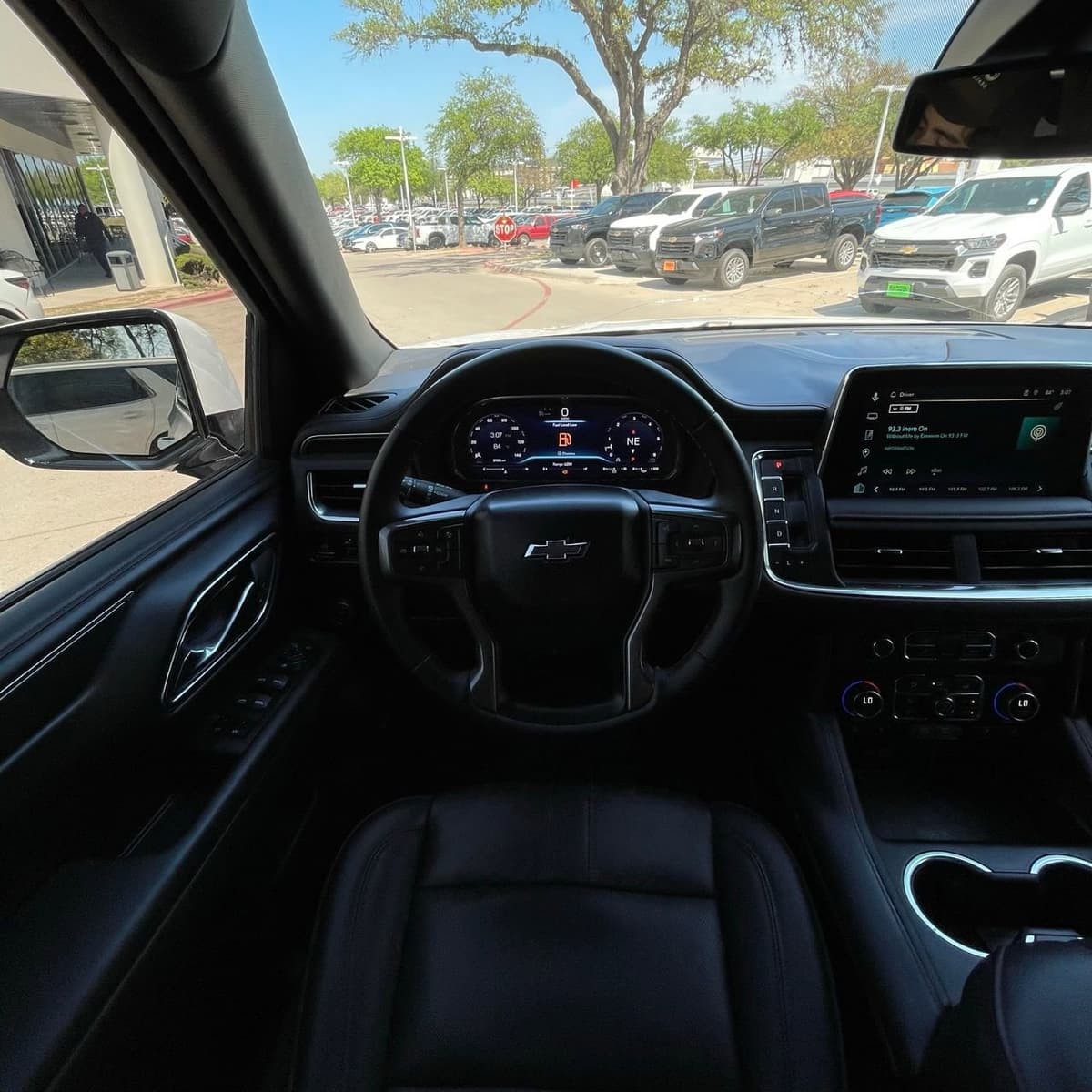 2024 Chevrolet Tahoe - Image 11