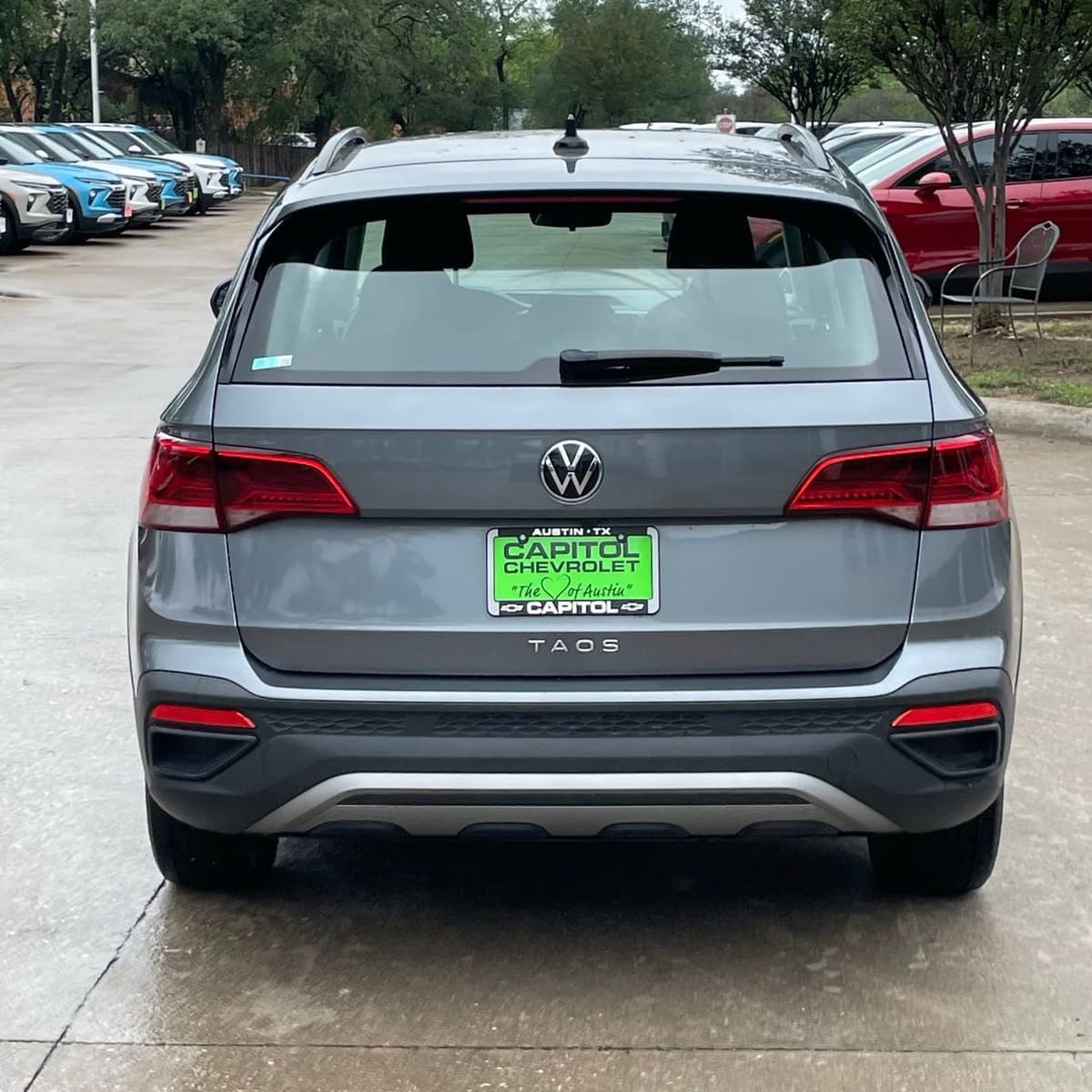 2024 Volkswagen Taos - Image 5
