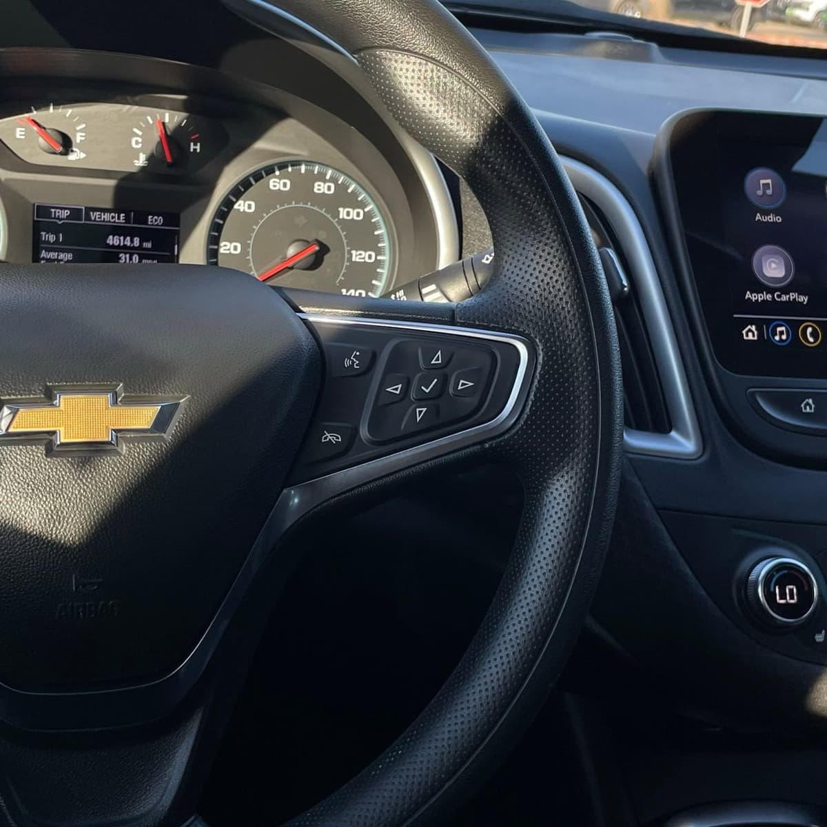 2024 Chevrolet Malibu - Image 15