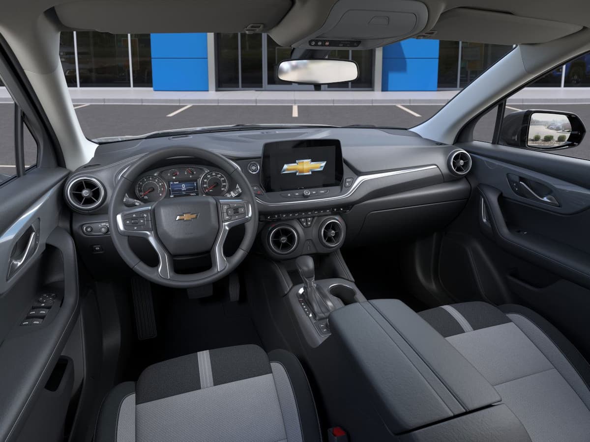 2025 Chevrolet Blazer - Image 15
