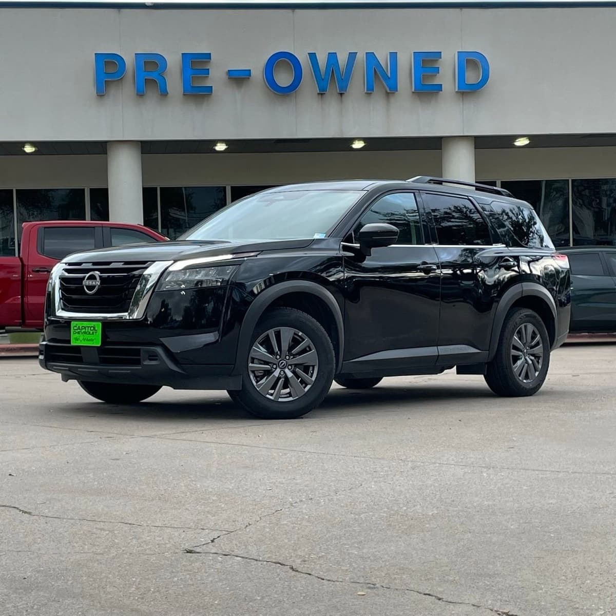2024 Nissan Pathfinder - Image 2