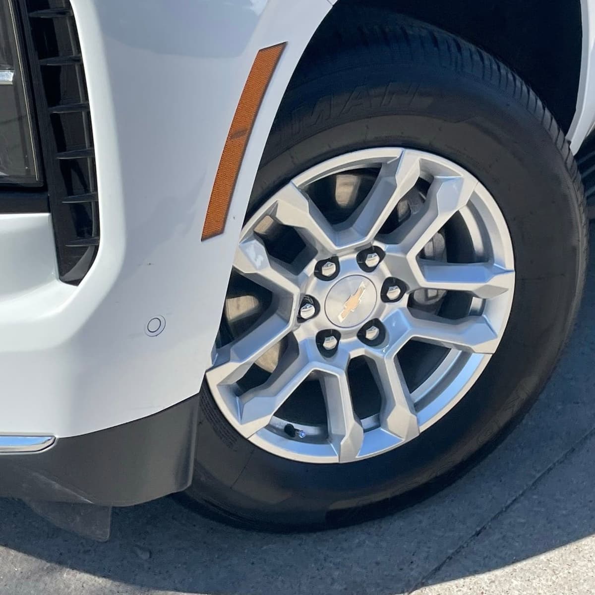 2025 Chevrolet Tahoe - Image 9