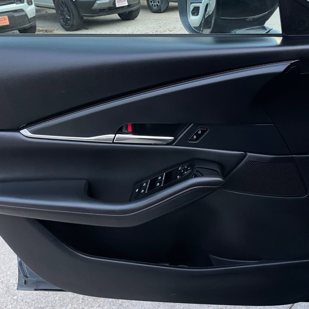 2023 Mazda CX-30 - Image 21