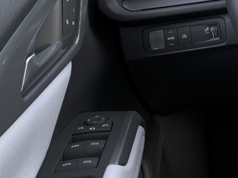 2026 Chevrolet Traverse - Image 22