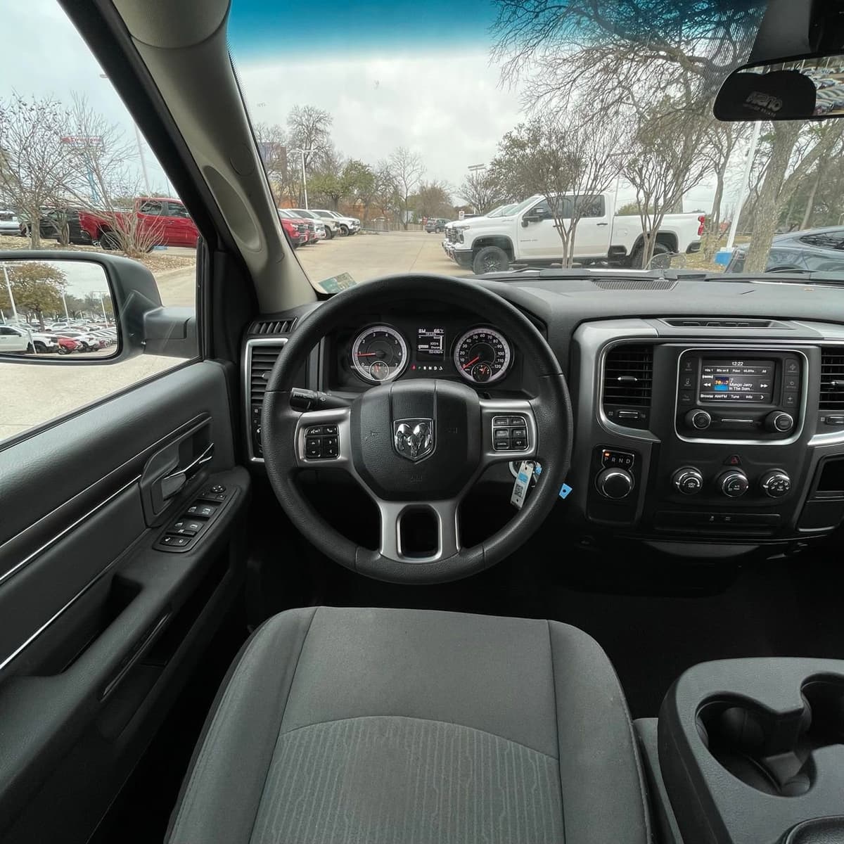 2024 Ram 1500 Classic - Image 12