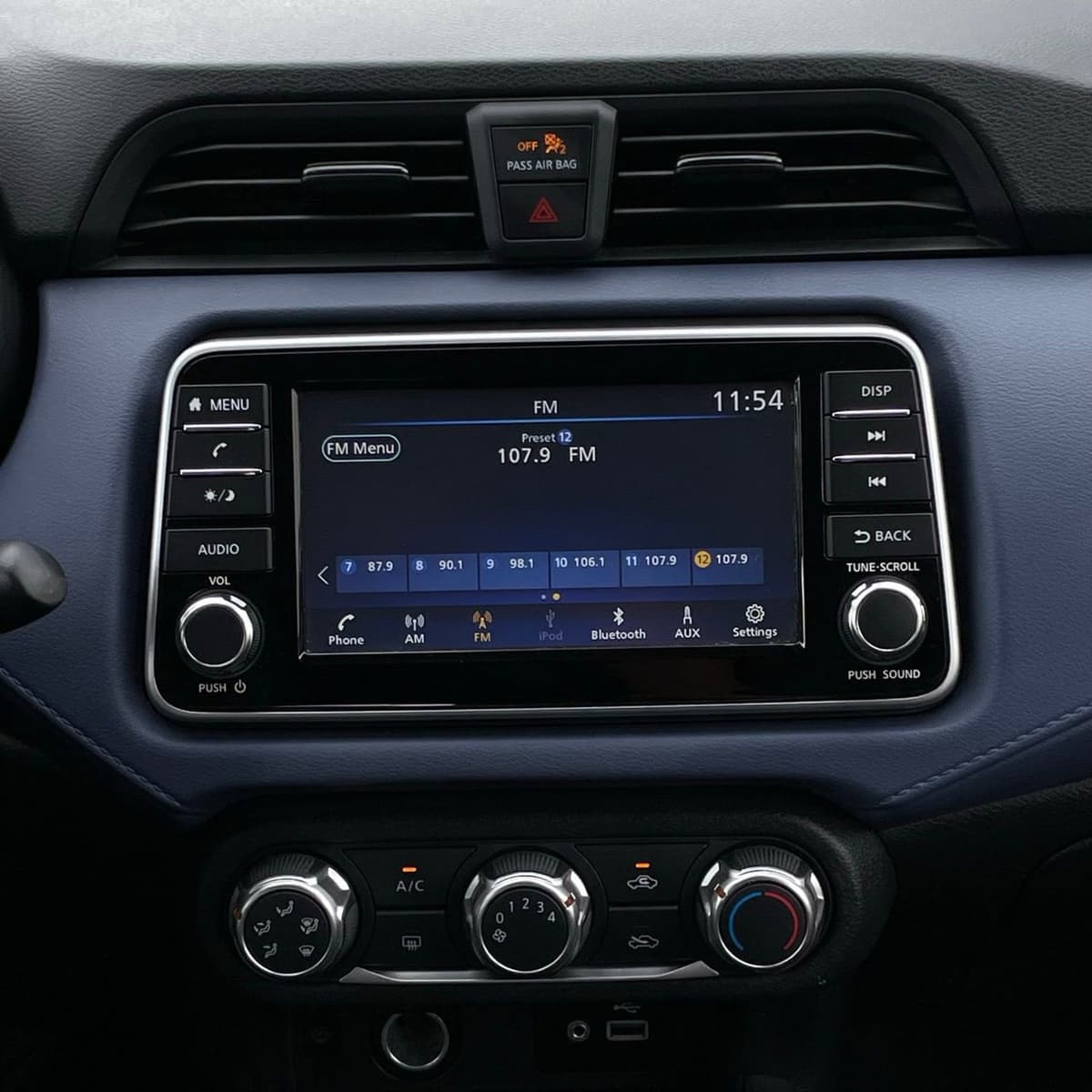 2024 Nissan Versa - Image 18