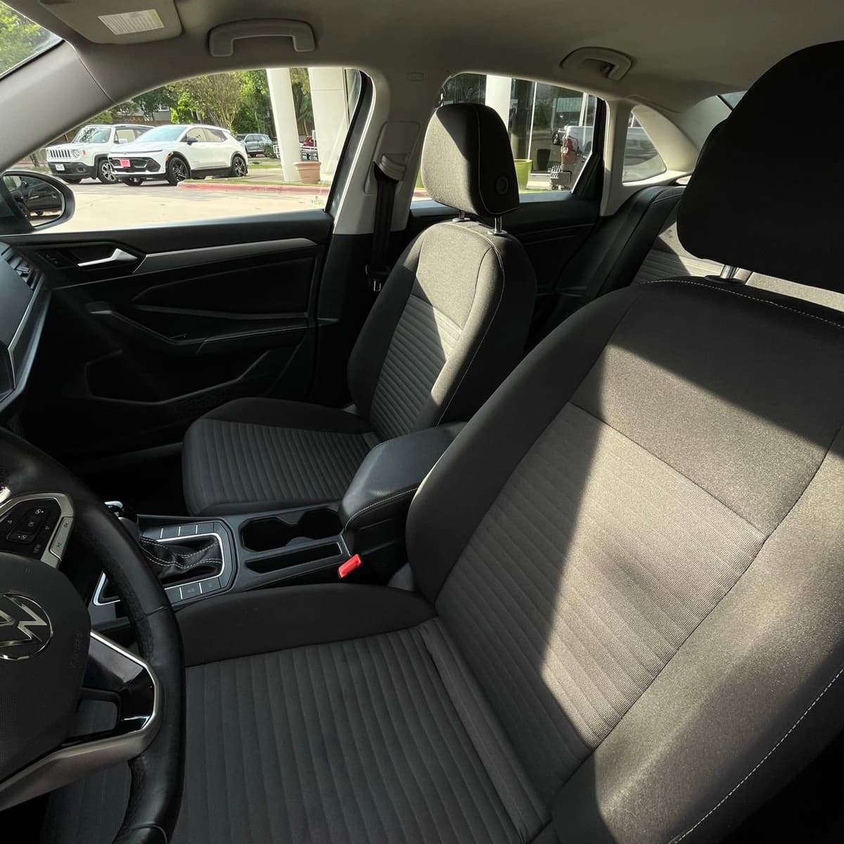 2024 Volkswagen Jetta - Image 20
