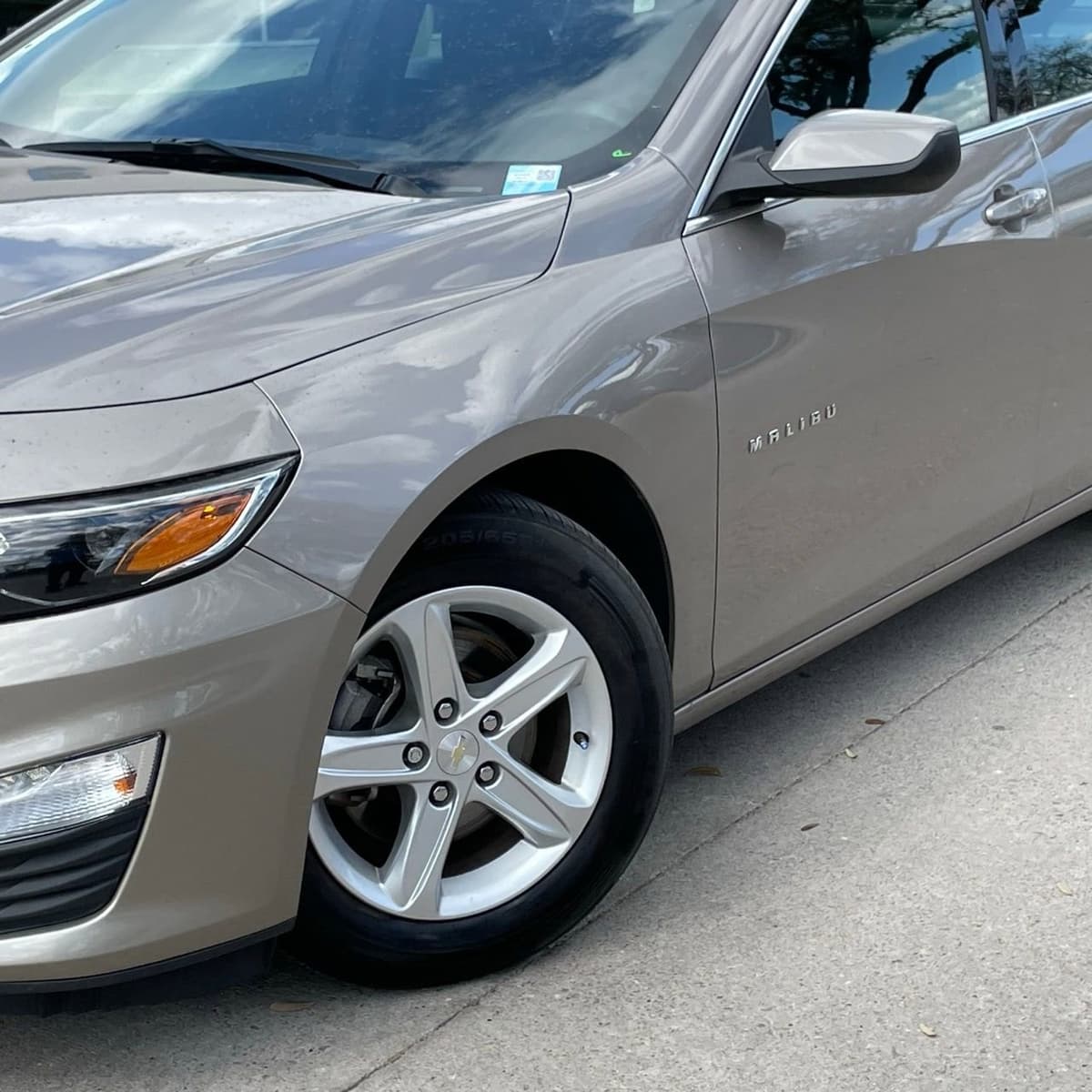 2024 Chevrolet Malibu - Image 8