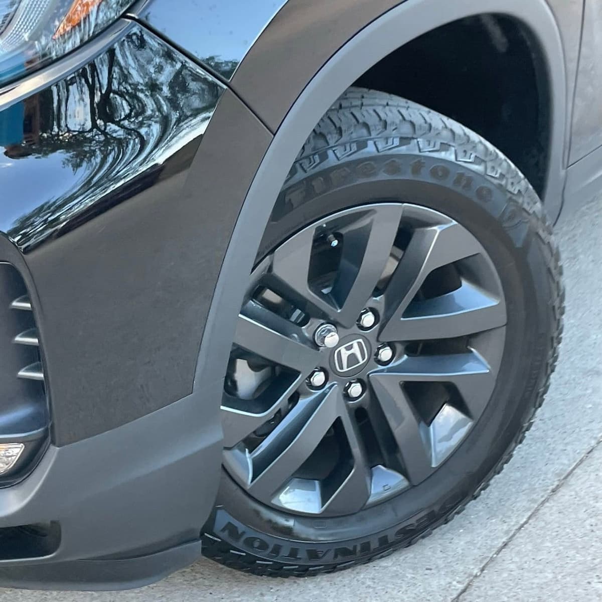 2023 Honda Ridgeline - Image 9