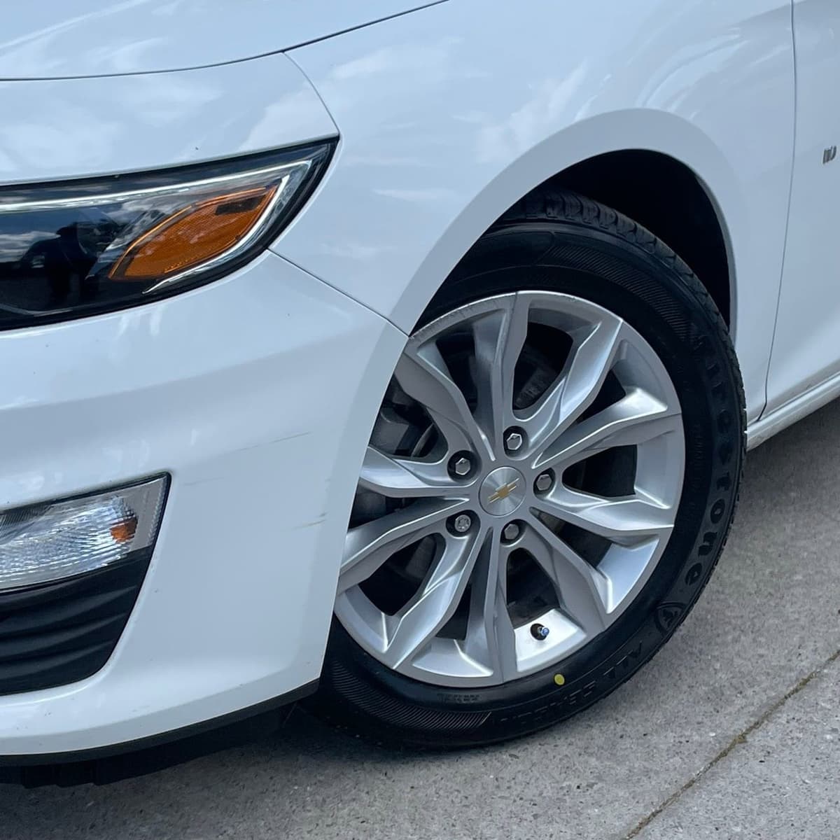 2024 Chevrolet Malibu - Image 8