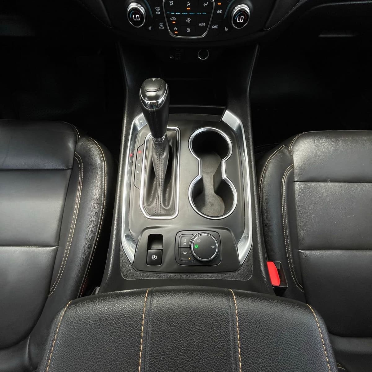 2020 Chevrolet Traverse - Image 20