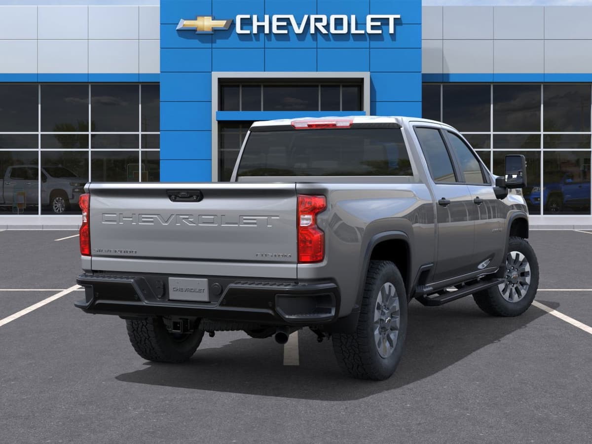 2026 Chevrolet Silverado 2500 HD - Image 4