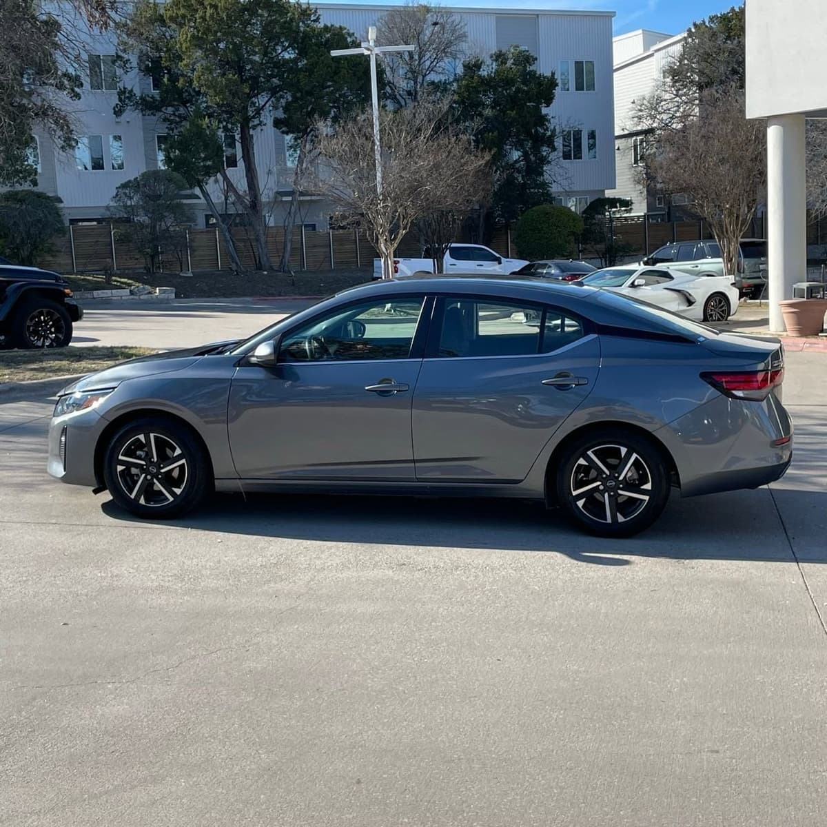 2024 Nissan Sentra - Image 3