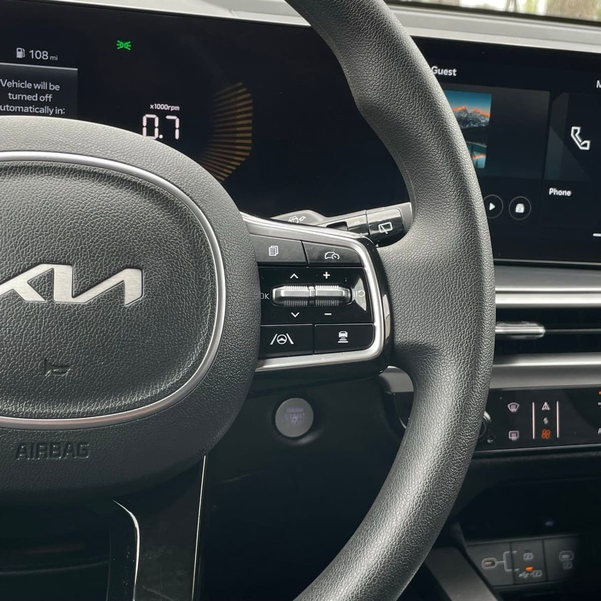 2025 Kia Sorento - Image 14