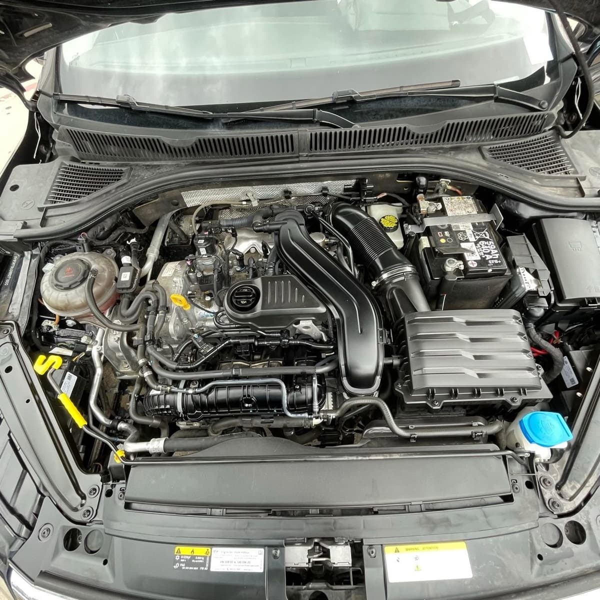 2024 Volkswagen Jetta - Image 25