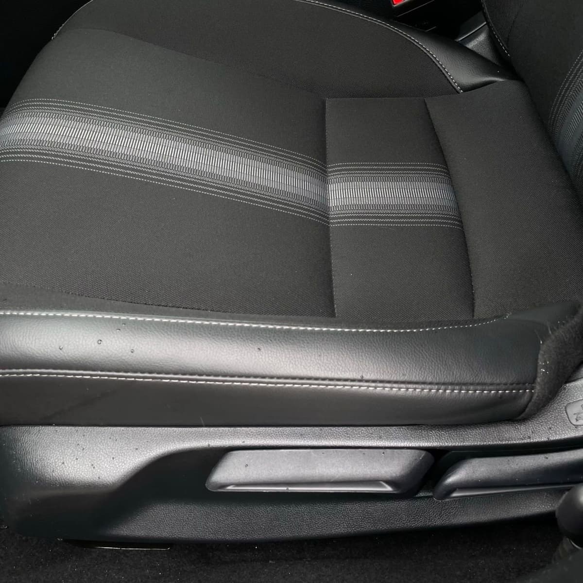 2025 Honda Civic Sedan - Image 22