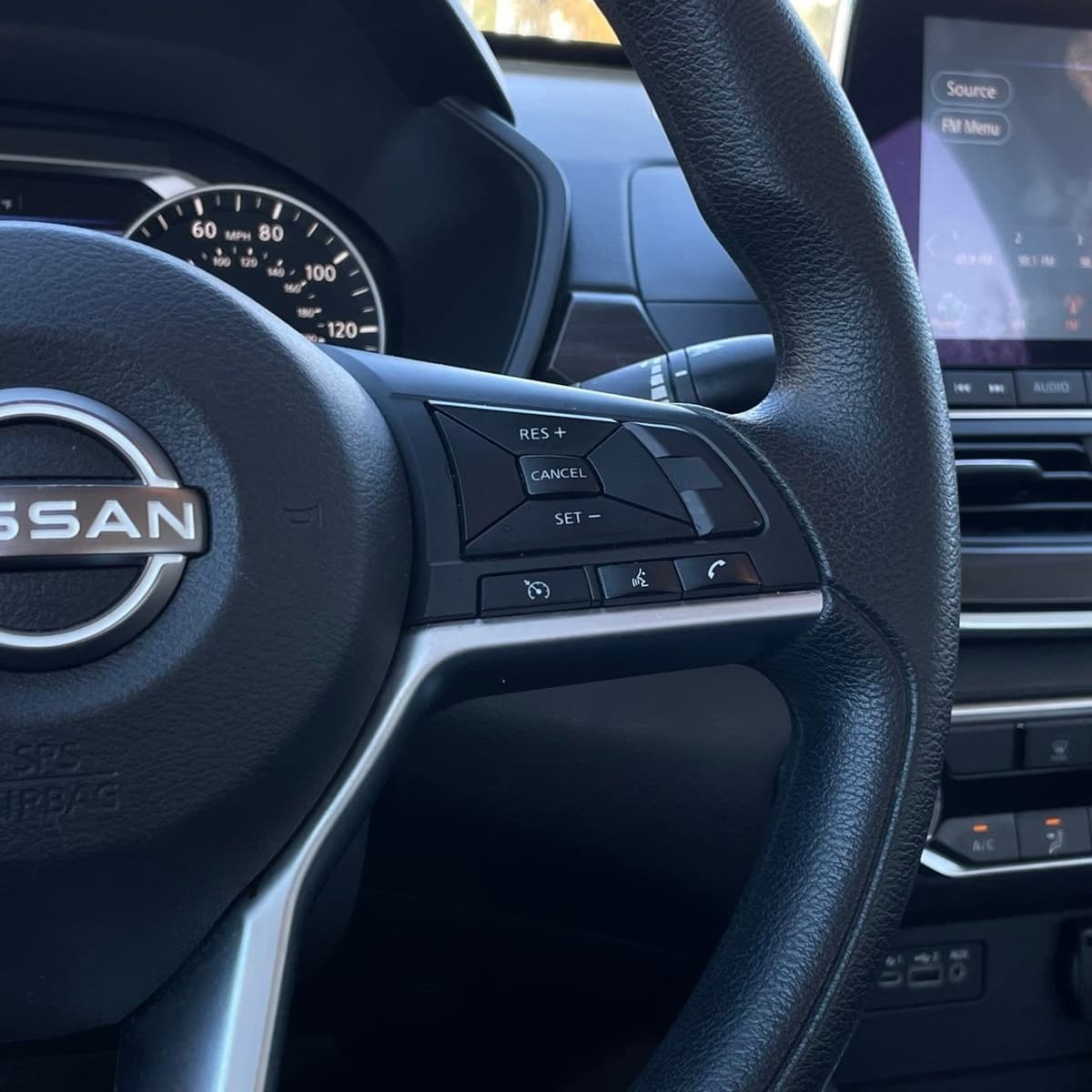 2024 Nissan Altima - Image 14