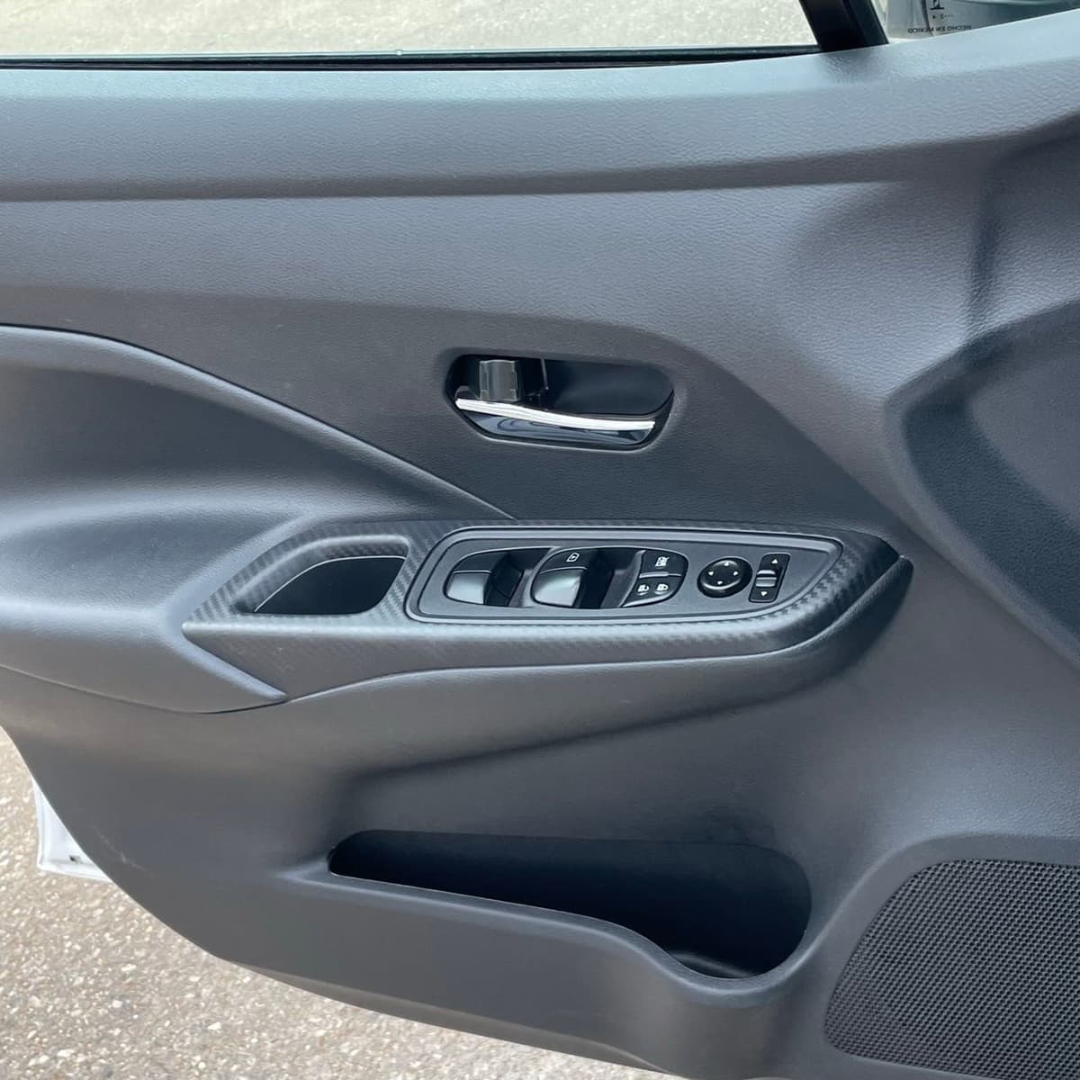 2024 Nissan Versa - Image 21