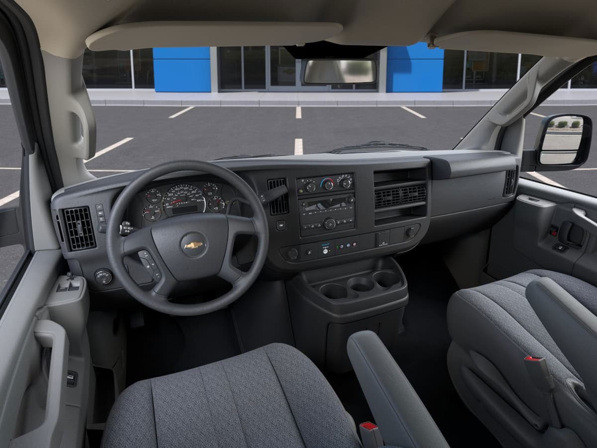 2025 Chevrolet Express Cargo - Image 15