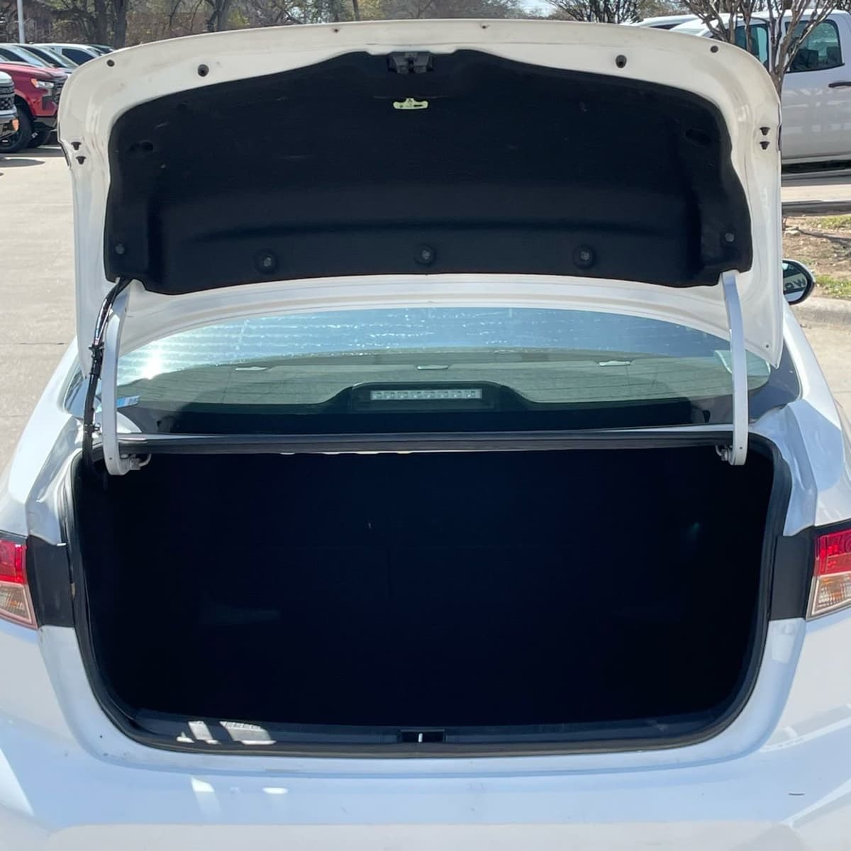 2024 Toyota Corolla - Image 23