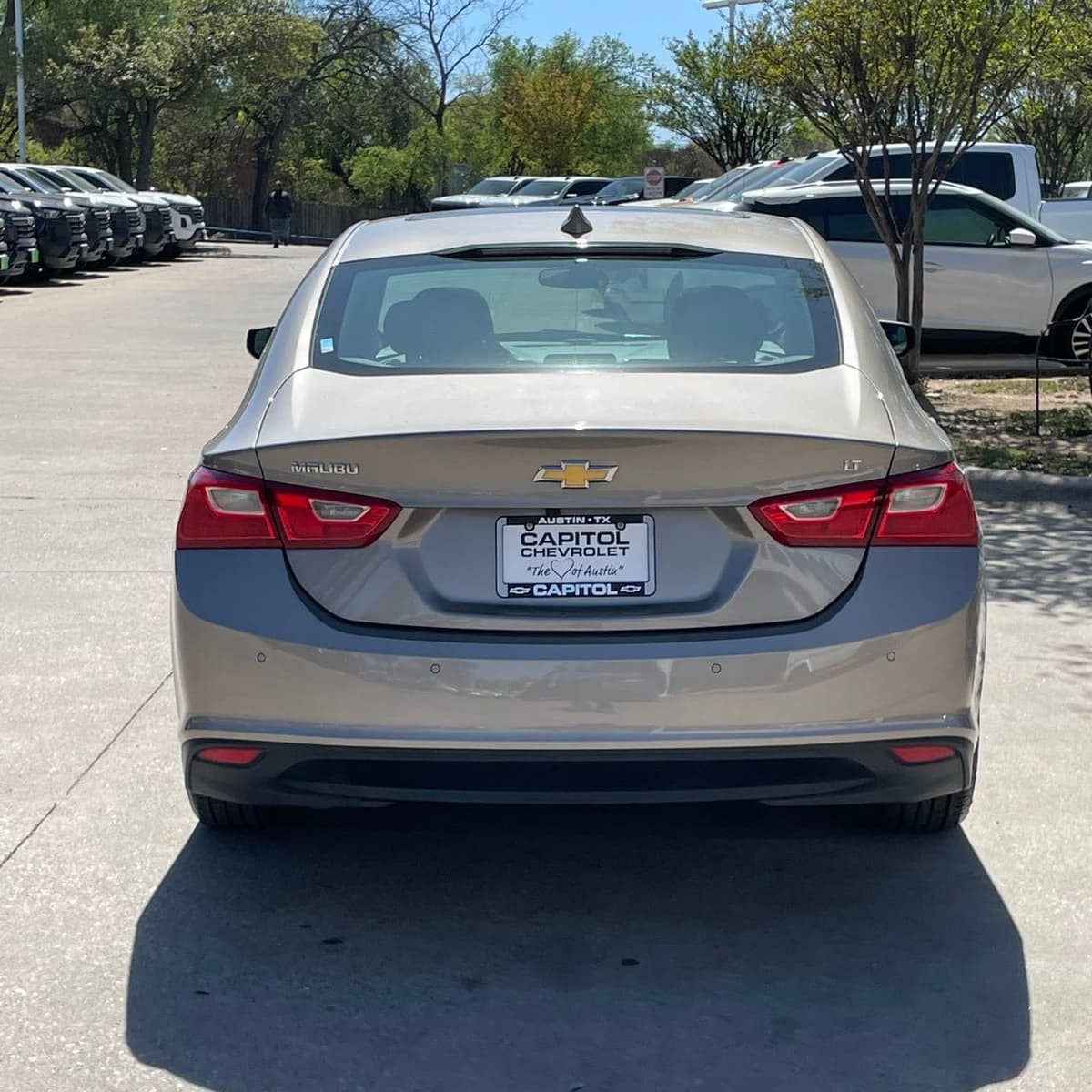 2024 Chevrolet Malibu - Image 5