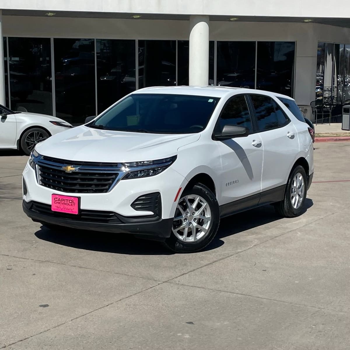 2022 Chevrolet Equinox - Image 9