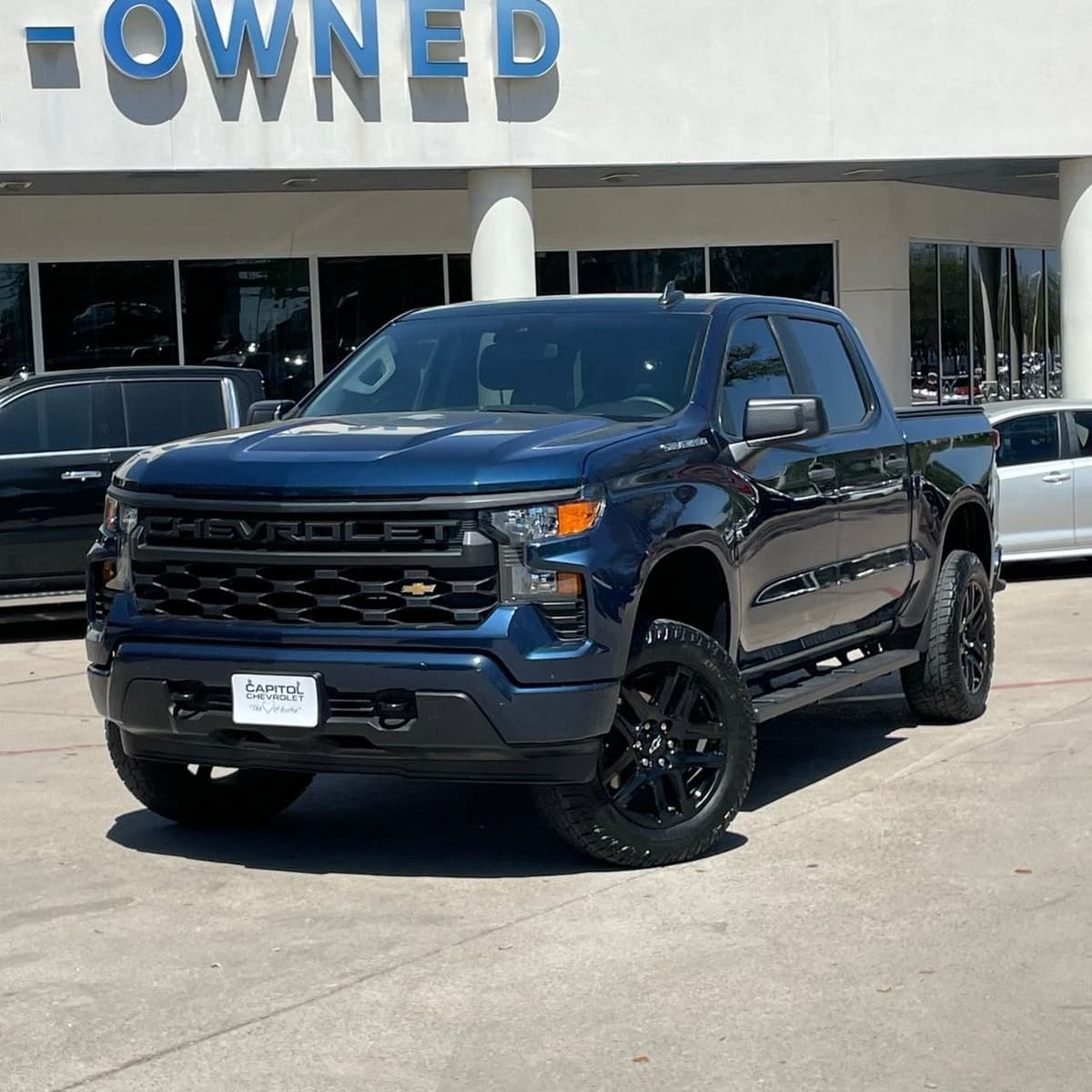 2023 Chevrolet Silverado 1500 - Image 10