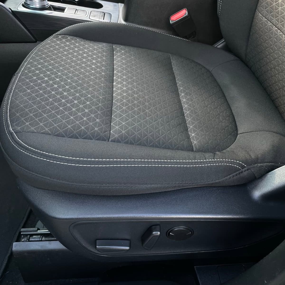 2024 Ford Escape - Image 23