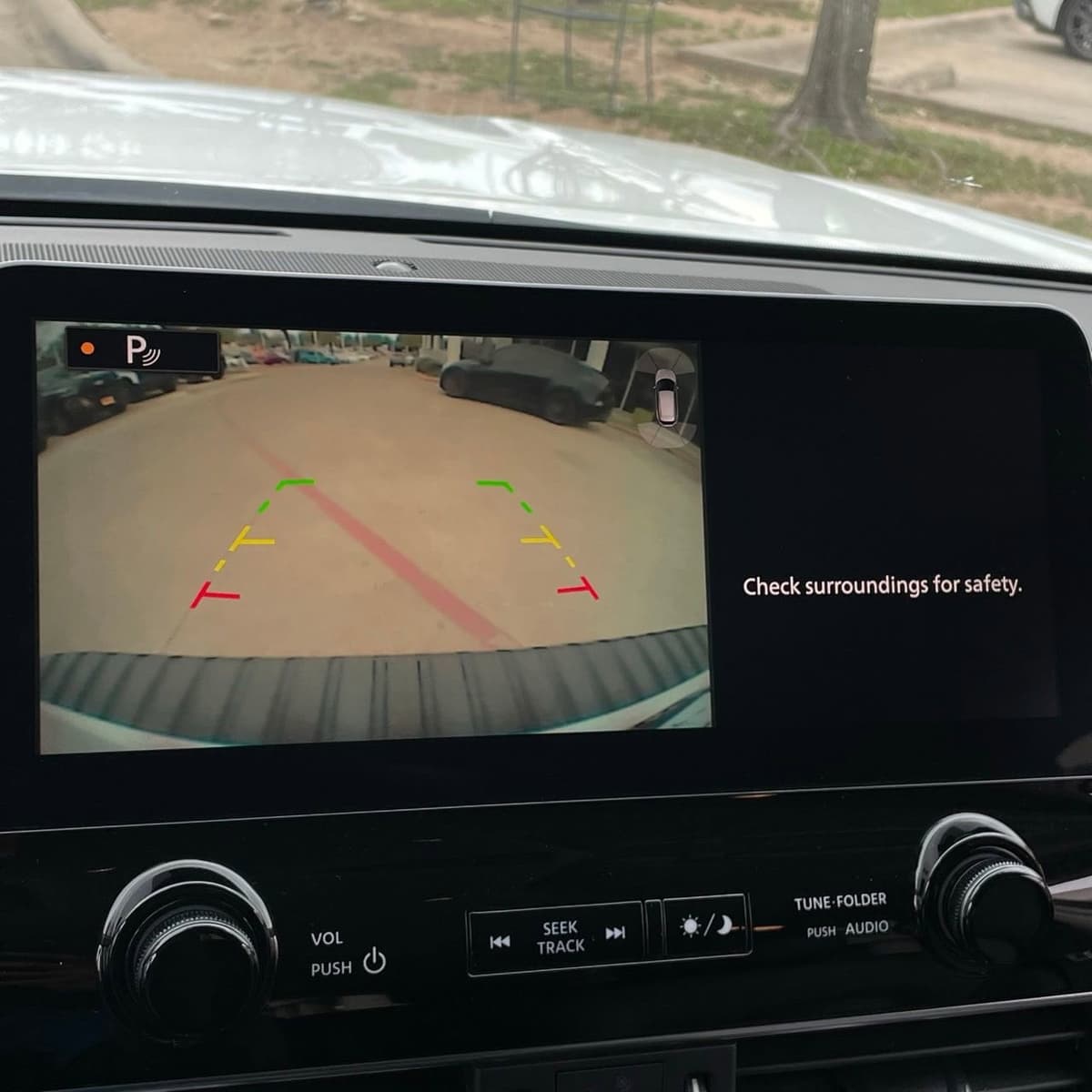 2024 Nissan Armada - Image 18