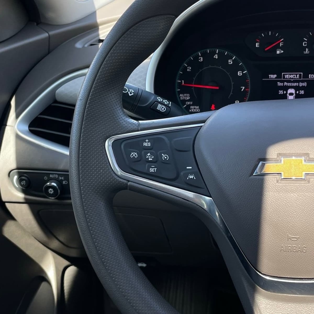 2024 Chevrolet Malibu - Image 14