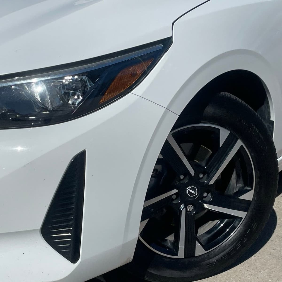 2024 Nissan Sentra - Image 9