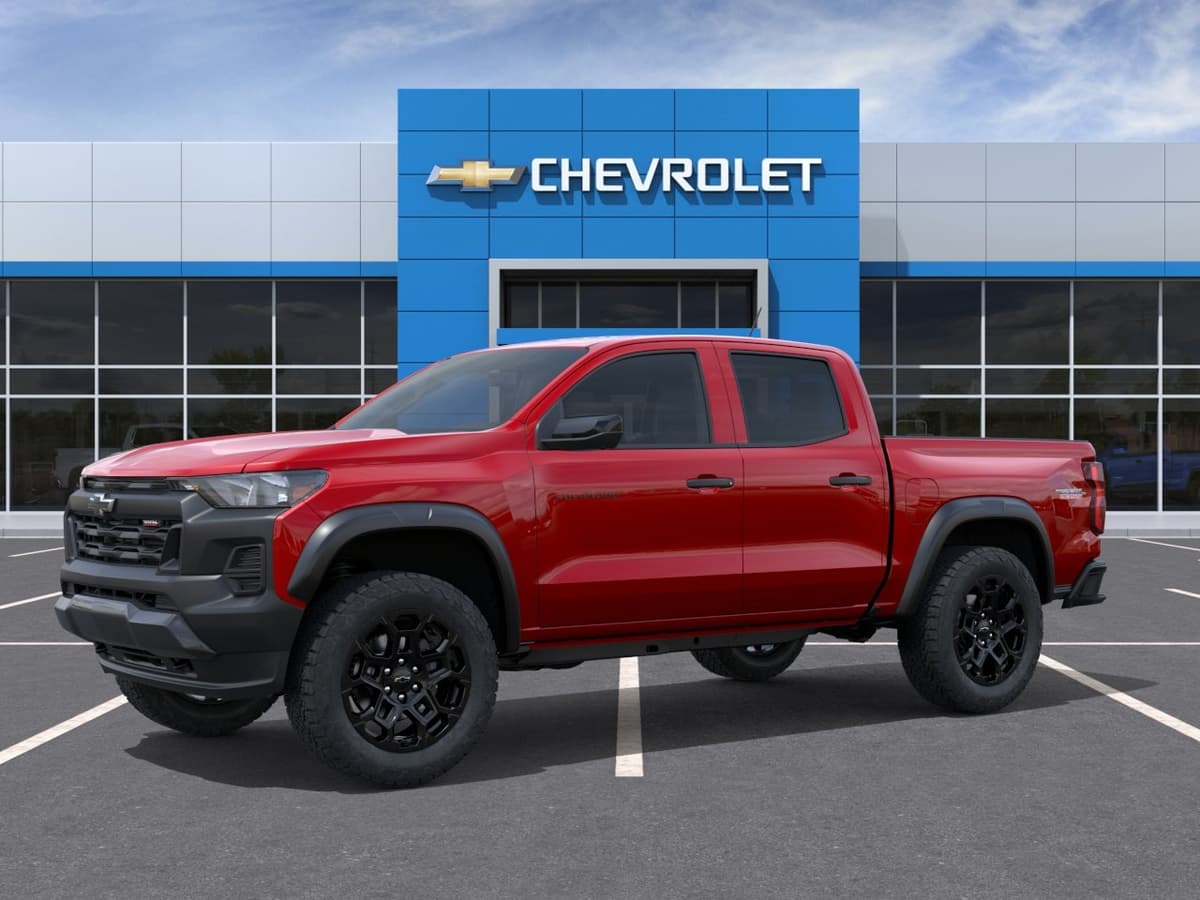2026 Chevrolet Colorado - Image 2