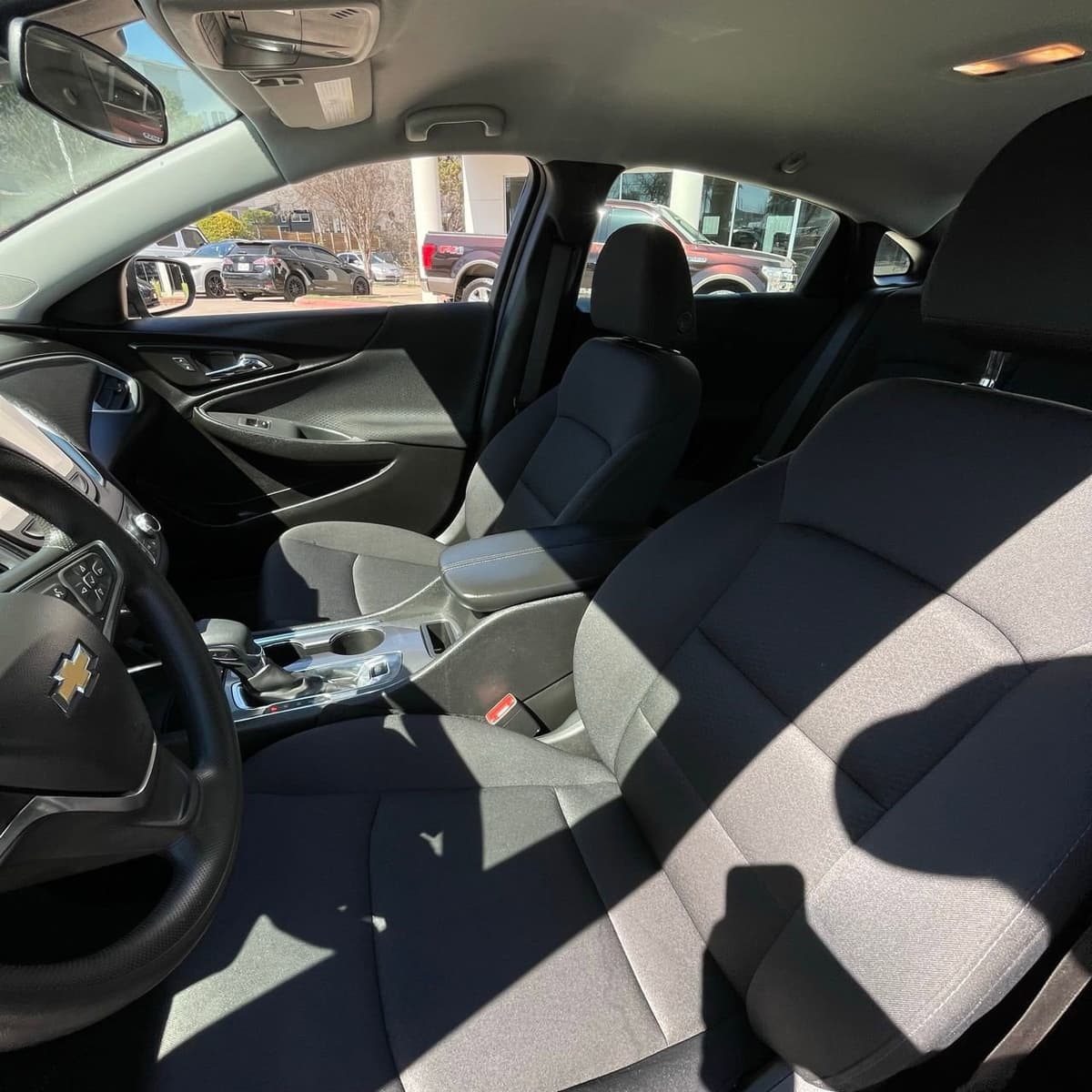 2024 Chevrolet Malibu - Image 22