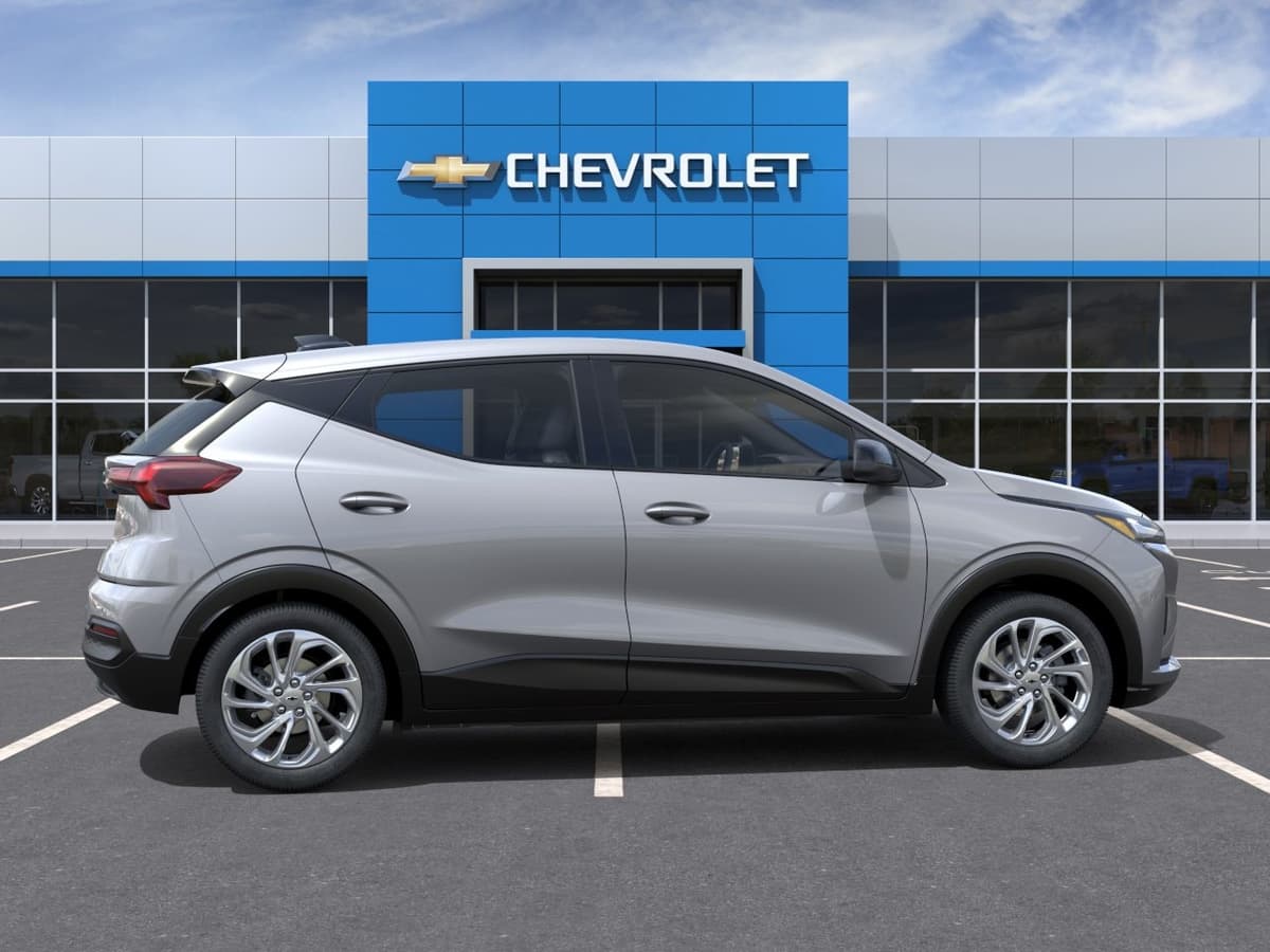 2027 Chevrolet Bolt - Image 5