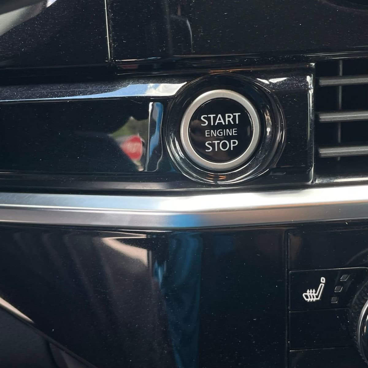 2024 Nissan Pathfinder - Image 17