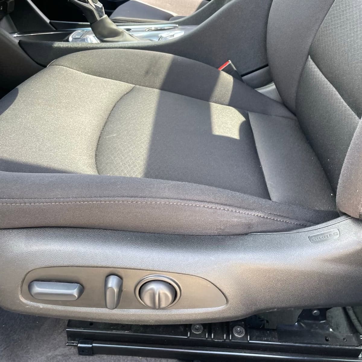 2024 Chevrolet Malibu - Image 22