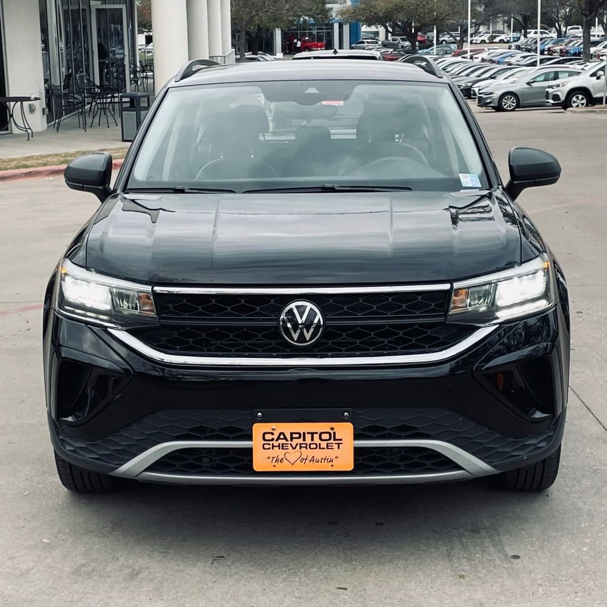 2024 Volkswagen Taos - Image 7