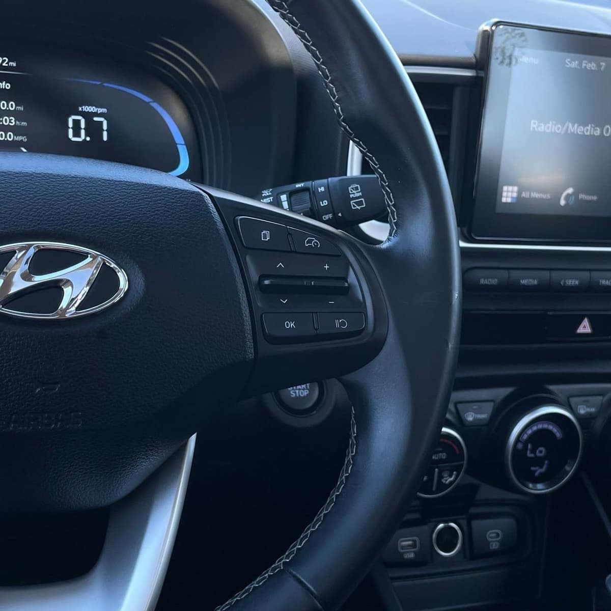 2025 Hyundai Venue - Image 14