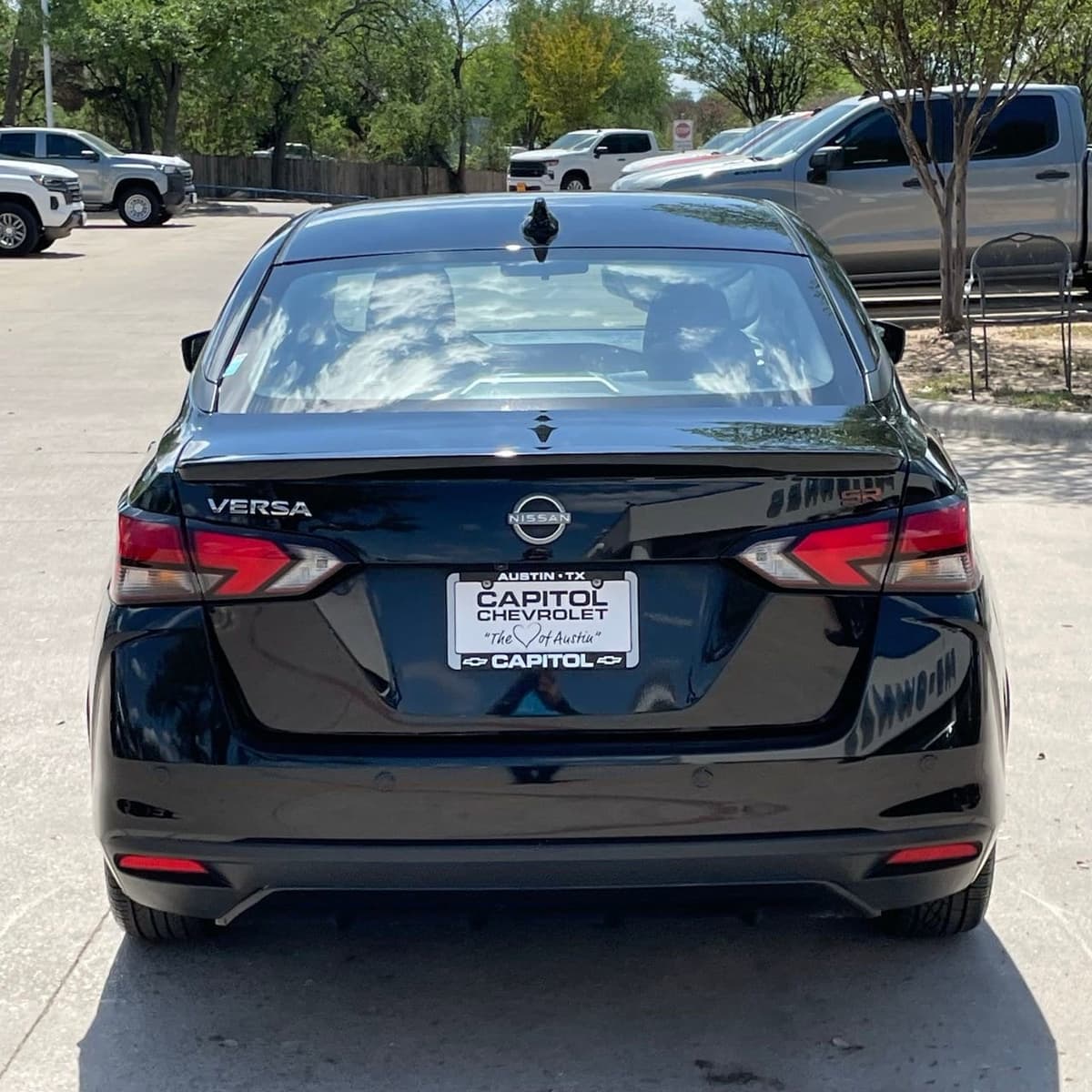 2024 Nissan Versa - Image 5