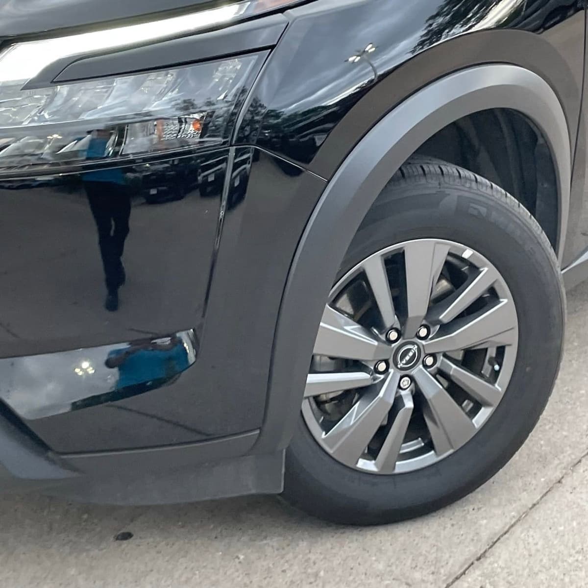 2024 Nissan Pathfinder - Image 9