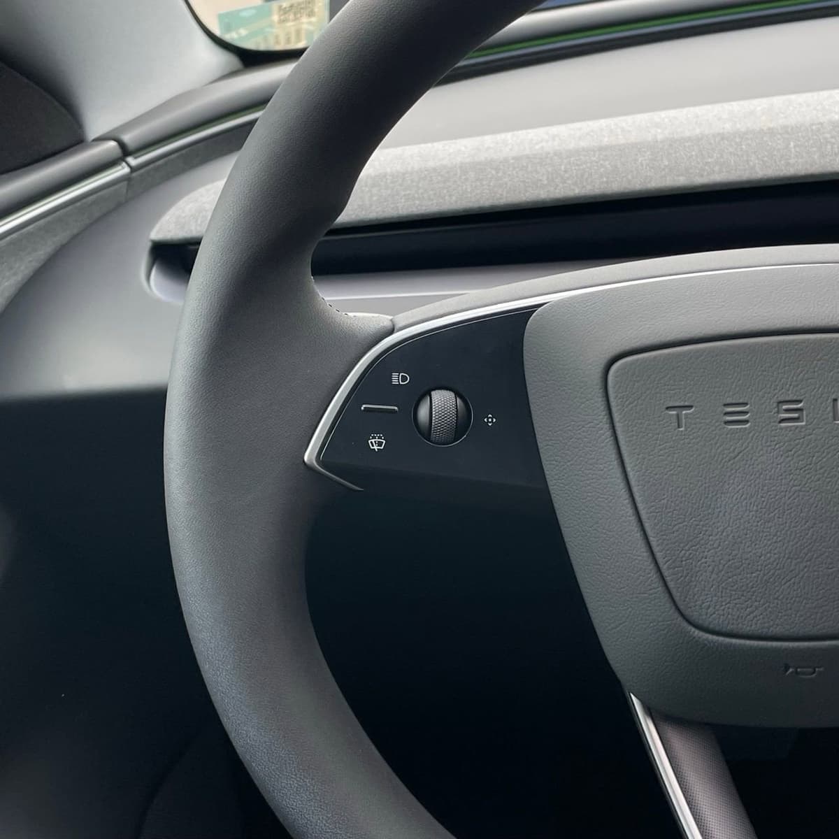 2026 Tesla Model 3 - Image 13