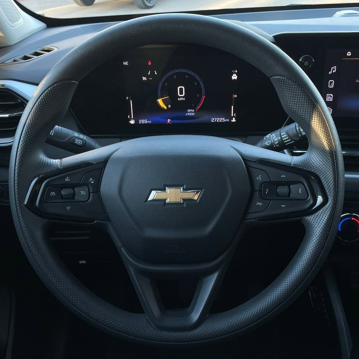 2025 Chevrolet Trailblazer - Image 13