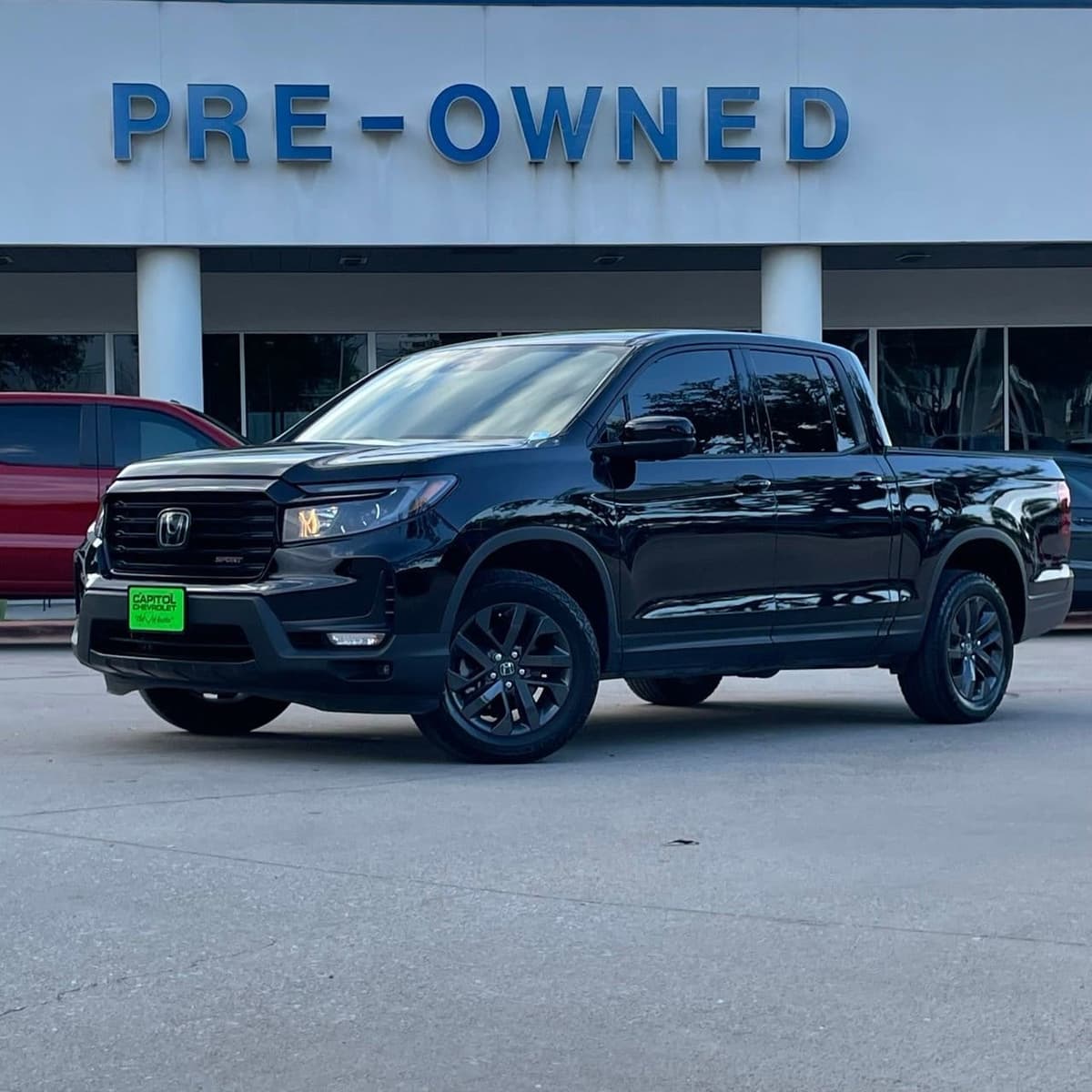 2023 Honda Ridgeline - Image 2