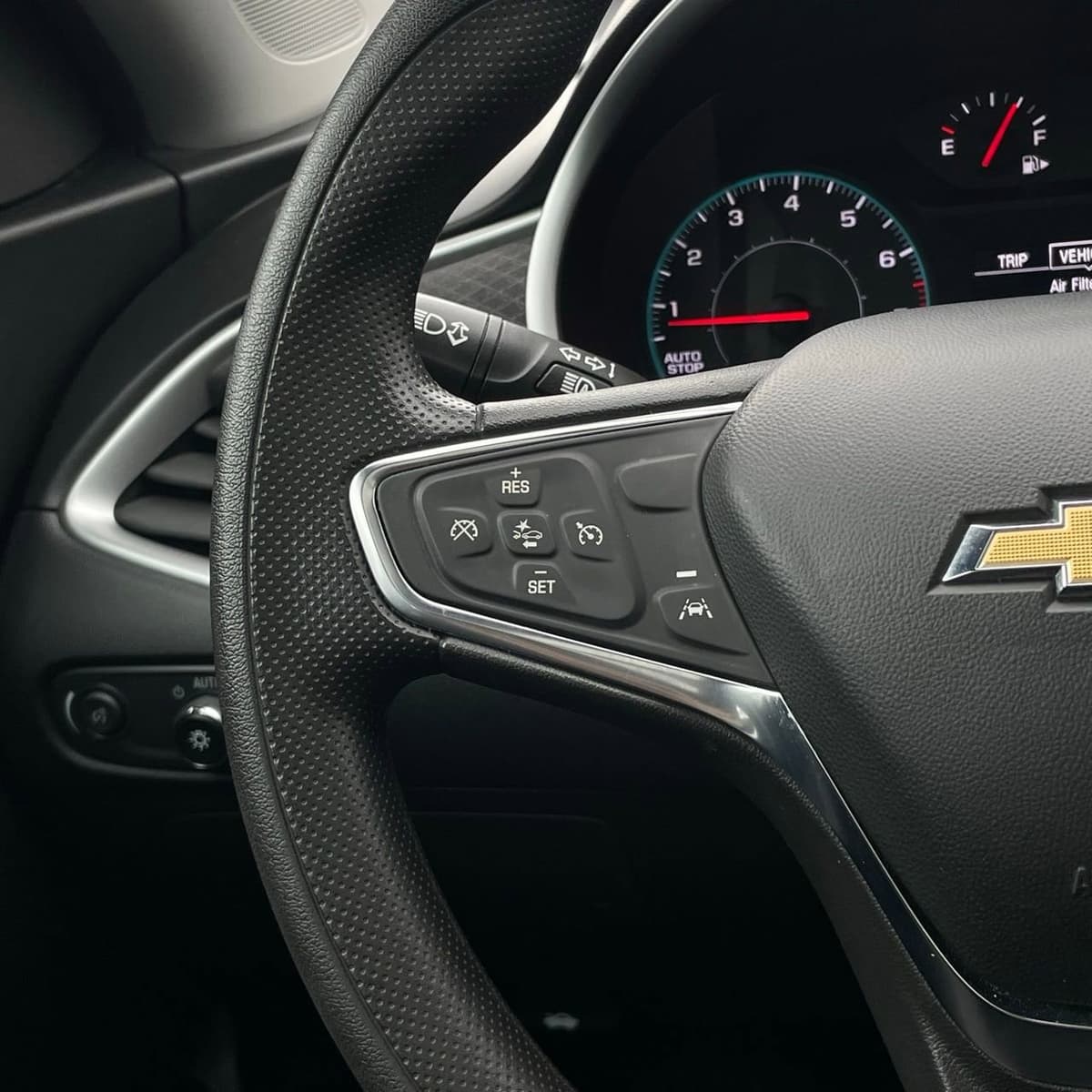 2024 Chevrolet Malibu - Image 14