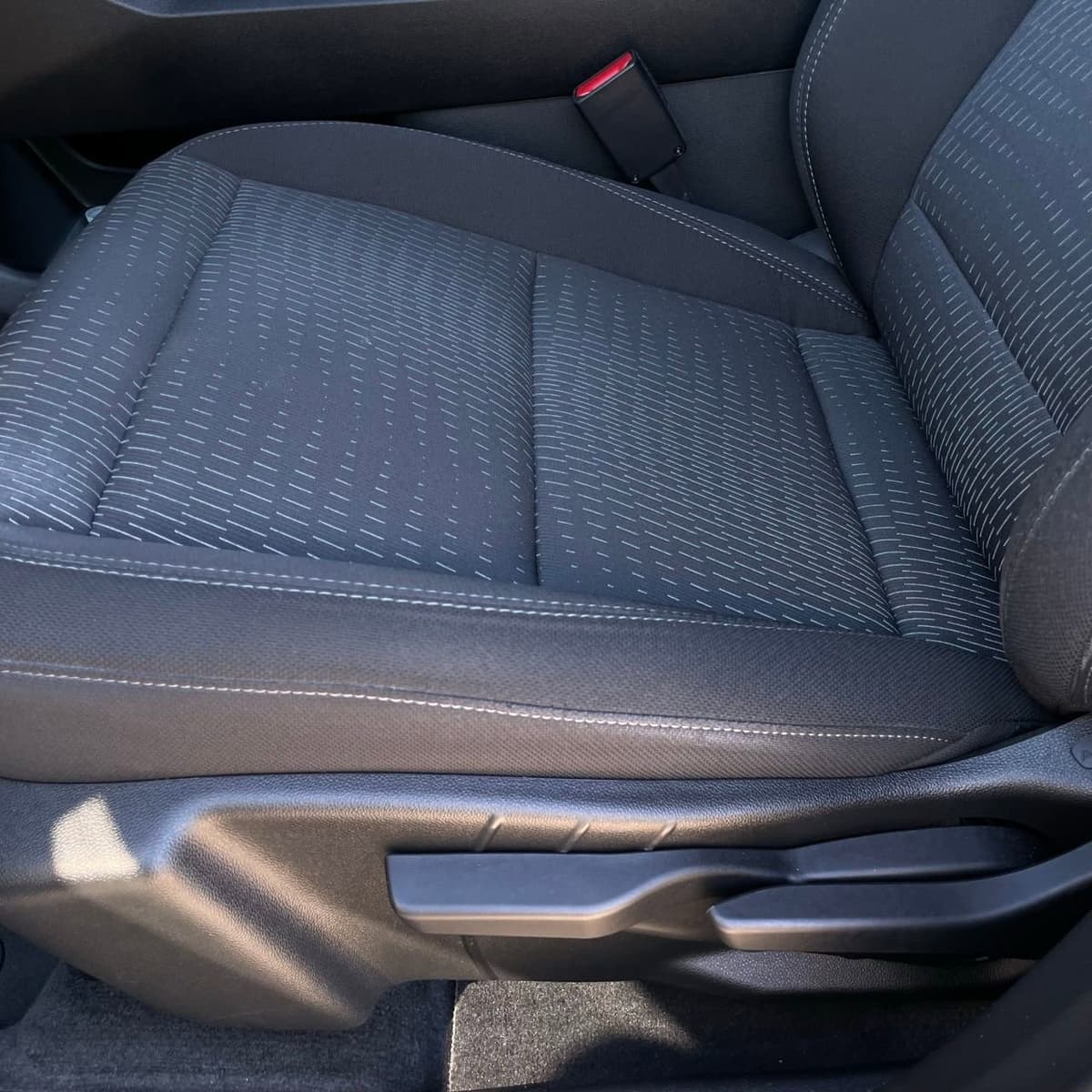 2025 Chevrolet Equinox - Image 22