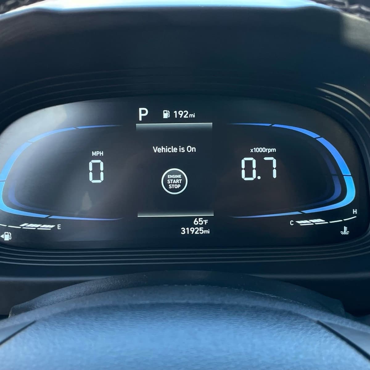 2025 Hyundai Venue - Image 15