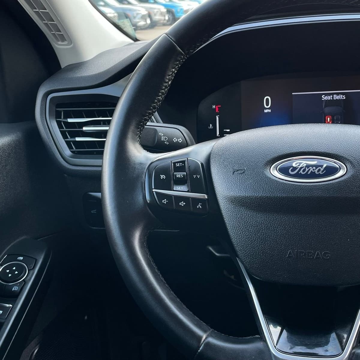 2024 Ford Escape - Image 14