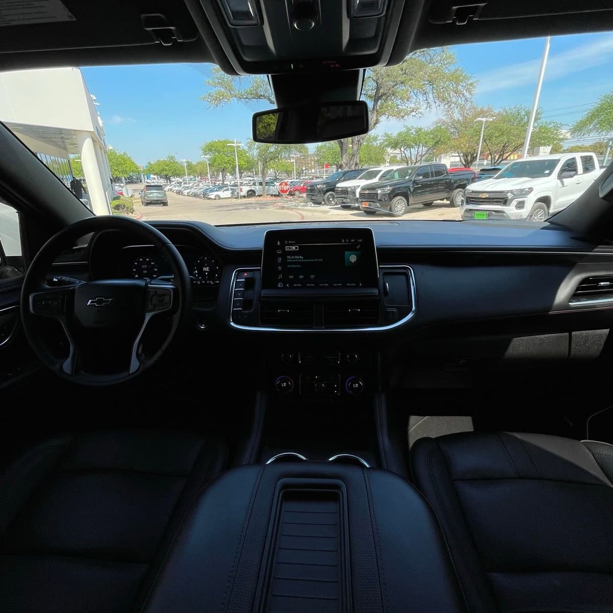 2024 Chevrolet Tahoe - Image 10