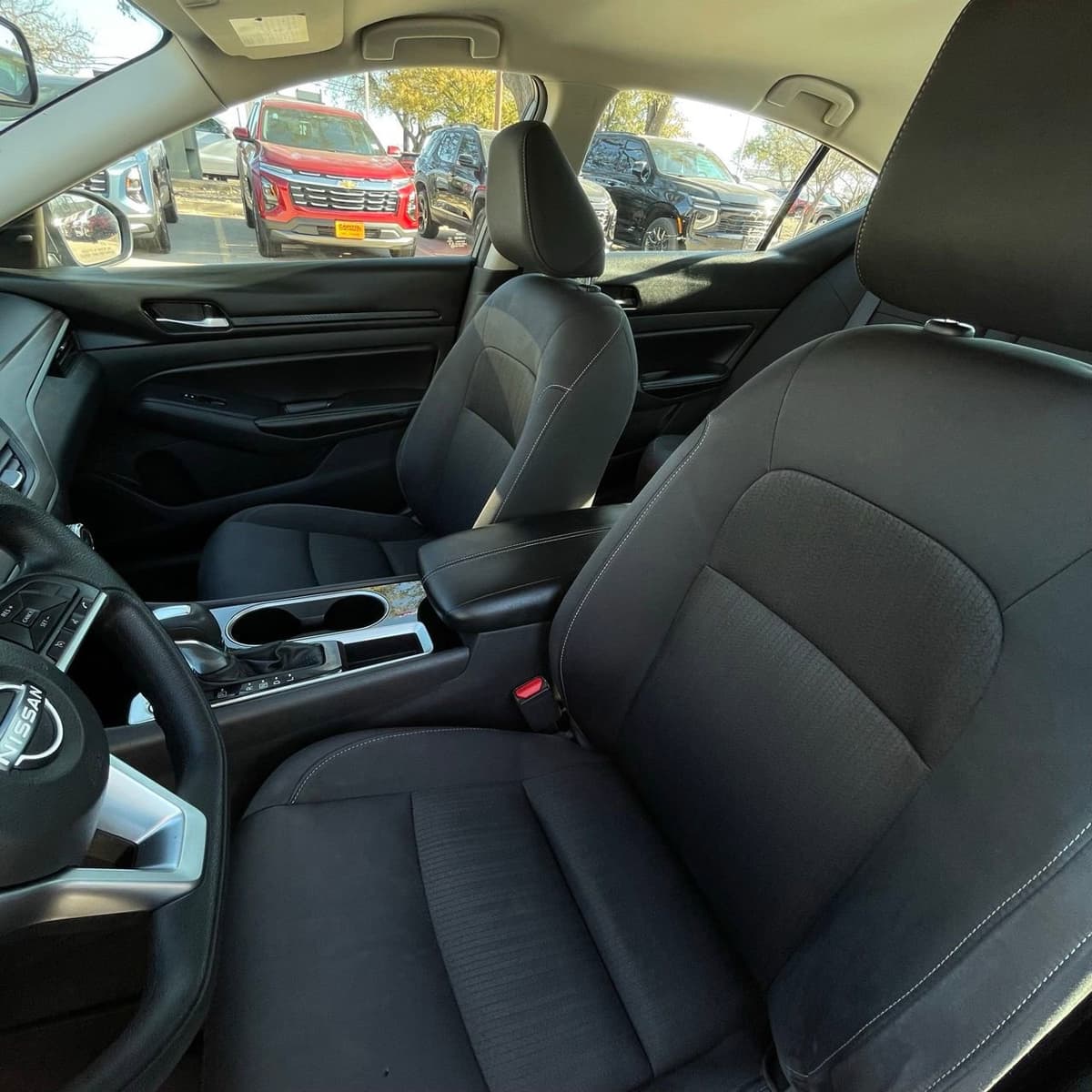 2024 Nissan Altima - Image 22